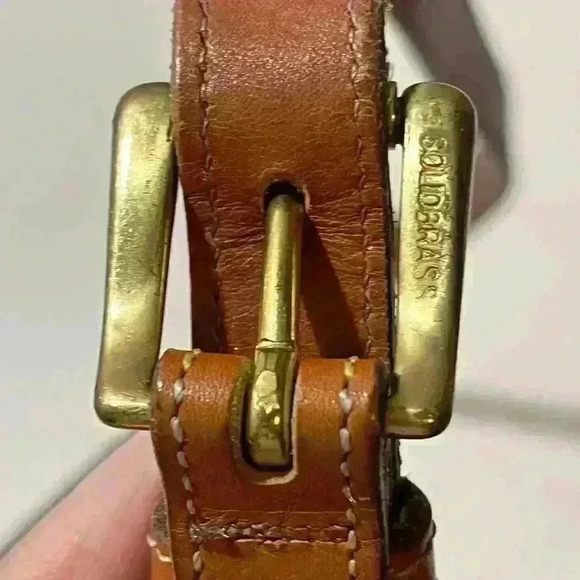 Vintage Dooney & Bourke R25 Medium Essex Bone British Tan Leather Shoulder Bag - Picture 14 of 15